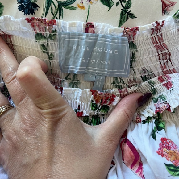 BNWOT Custom Hill House Crop Top Pink and Green Floral Pattern top - Picture 4 of 4